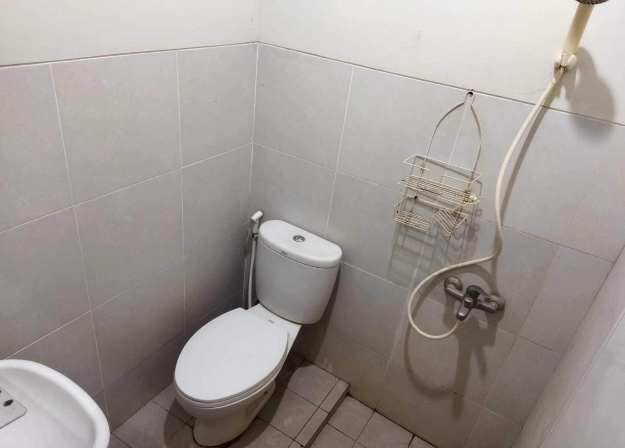 Oyo 93540 Bintang Residence 2 Джакарта Екстериор снимка